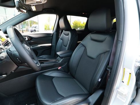 New 2026 Jeep Compass Latitude AWD/4WD image 23
