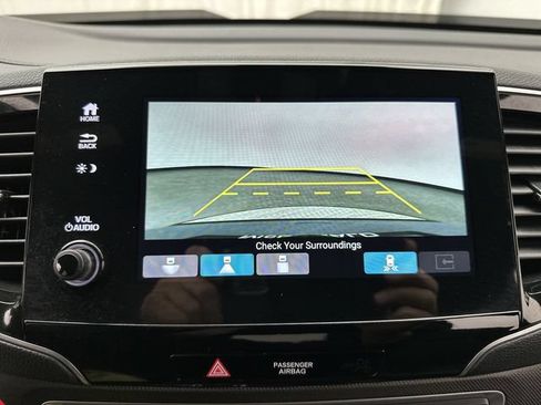 Used 2022 Honda Passport TrailSport image 17