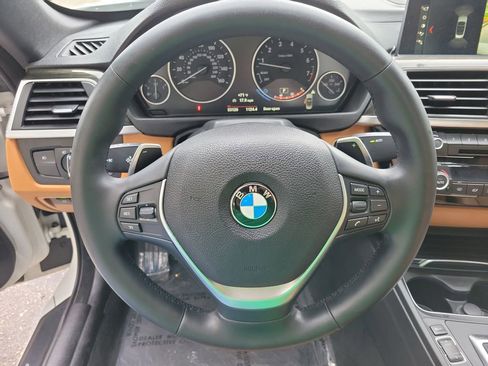 Used 2018 BMW 440i Convertible image 21