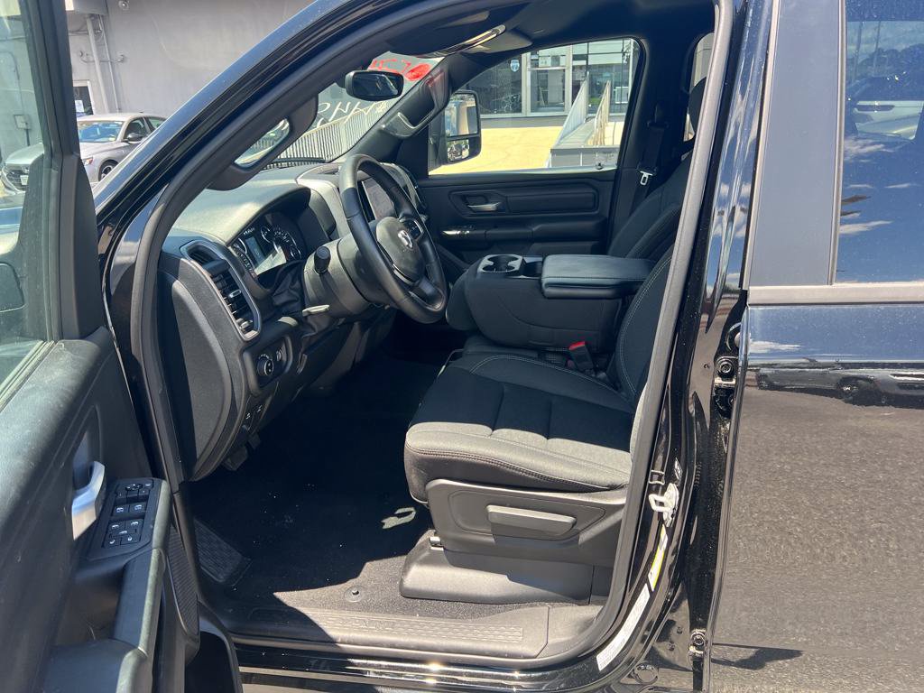 Used 2025 RAM 1500 Tradesman w/ Night Edition AWD/4WD image 13