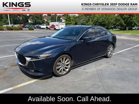 Used 2021 MAZDA MAZDA3 s AWD/4WD image 1