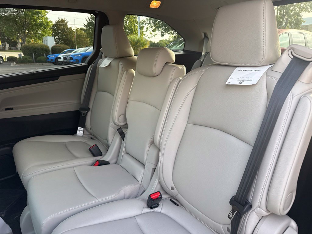 New 2027 Honda Odyssey EX-L image 11