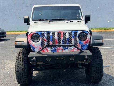 Used 2022 Jeep Gladiator Sport w/ Trailer Tow Package AWD/4WD image 12