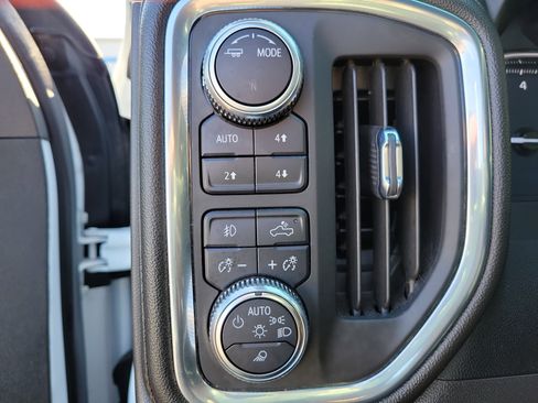 Used 2022 GMC Sierra 1500 AT4 w/ AT4 Preferred Package image 20