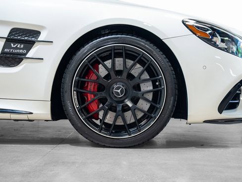 Used 2017 Mercedes-Benz SL 63 AMG image 26