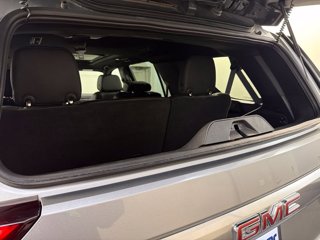 Used 2023 GMC Yukon Denali w/ LPO, Floor Liner Package AWD/4WD image 34