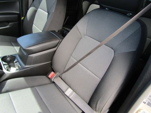 Used 2024 Chevrolet Colorado W/T w/ Safety Package AWD/4WD image 16