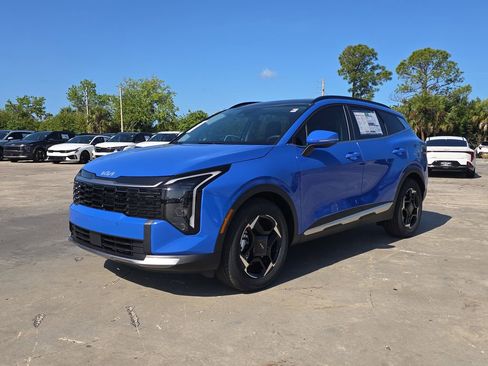 New 2026 Kia Sportage EX FWD image 4