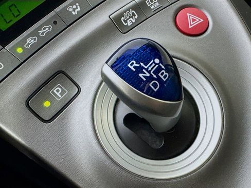 Used 2015 Toyota Prius Prime Plug-In Hybrid image 20