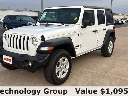 Used 2022 Jeep Wrangler Unlimited Sport image 5