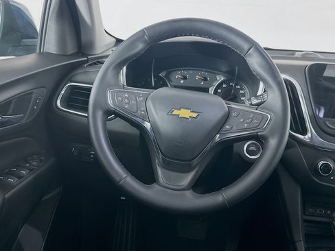 Used 2024 Chevrolet Equinox LT image 18