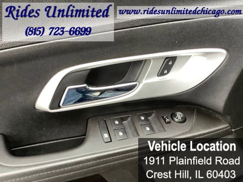 Used 2016 Chevrolet Equinox LT w/ Convenience Package image 12