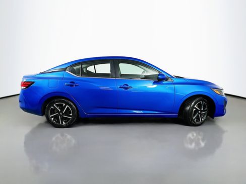 Used 2024 Nissan Sentra SV image 8