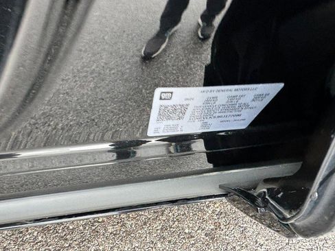 Used 2024 Chevrolet Traverse RS w/ LPO, Floor Liner Package image 26