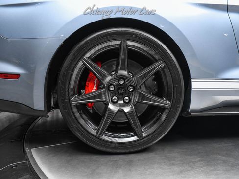 Used 2022 Ford Mustang Shelby GT500 w/ Carbon Fiber Track Pack image 49