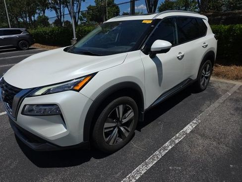 Certified 2023 Nissan Rogue SL AWD/4WD image 1