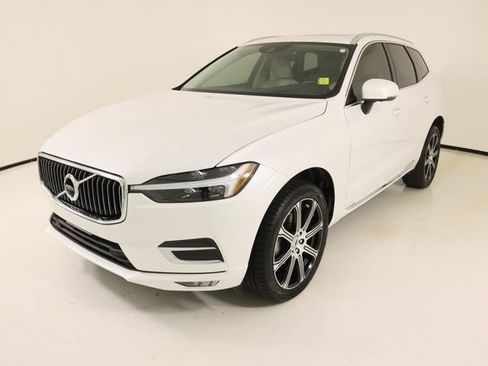 Used 2021 Volvo XC60 T5 Inscription w/ Advanced Package image 1