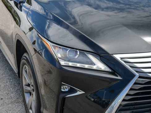 Used 2018 Lexus RX 350L FWD w/ Accessory Package image 4