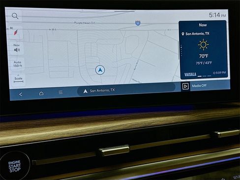 Used 2024 Hyundai Santa Fe Limited image 13