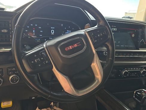 Used 2024 GMC Sierra 1500 Elevation w/ Preferred Package AWD/4WD image 6