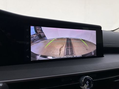 New 2025 Nissan Murano SV image 8