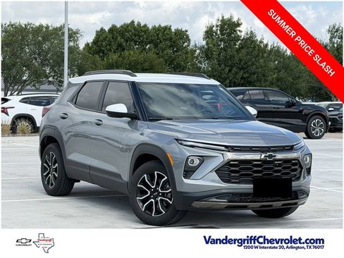 Certified 2024 Chevrolet TrailBlazer ACTIV w/ Driver Confidence Package FWD image 2