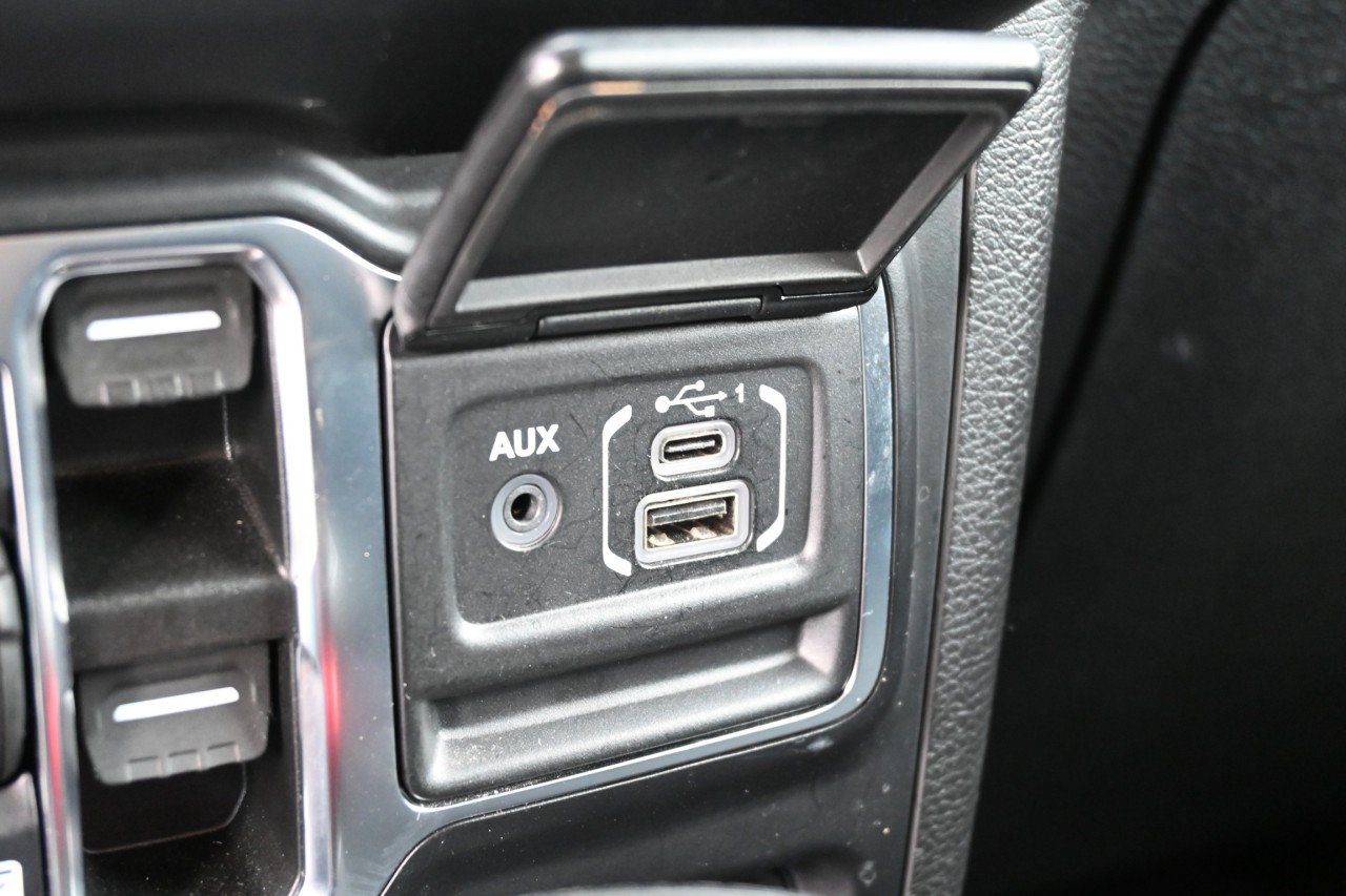Used 2022 Jeep Wrangler Unlimited Sport AWD/4WD image 15