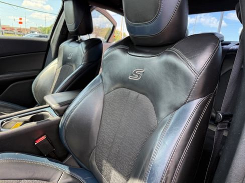 Used 2015 Chrysler 200 S w/ Comfort Group AWD/4WD image 27