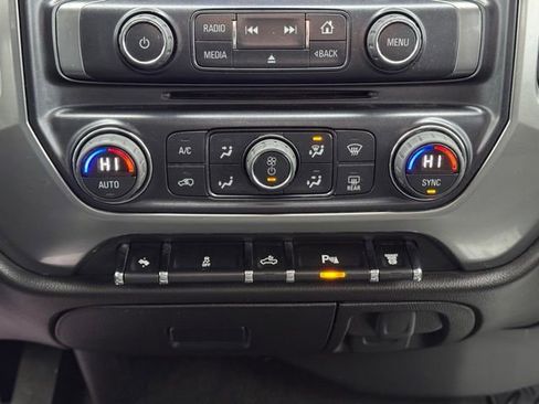 Used 2015 Chevrolet Silverado 2500 LT w/ LT Convenience Package image 19