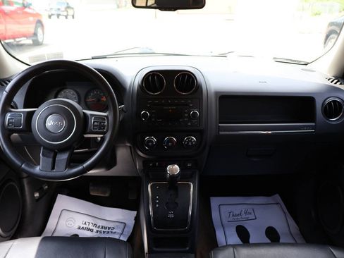 Used 2016 Jeep Patriot High Altitude FWD image 24