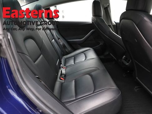 Used 2018 Tesla Model 3 Long Range AWD/4WD image 17