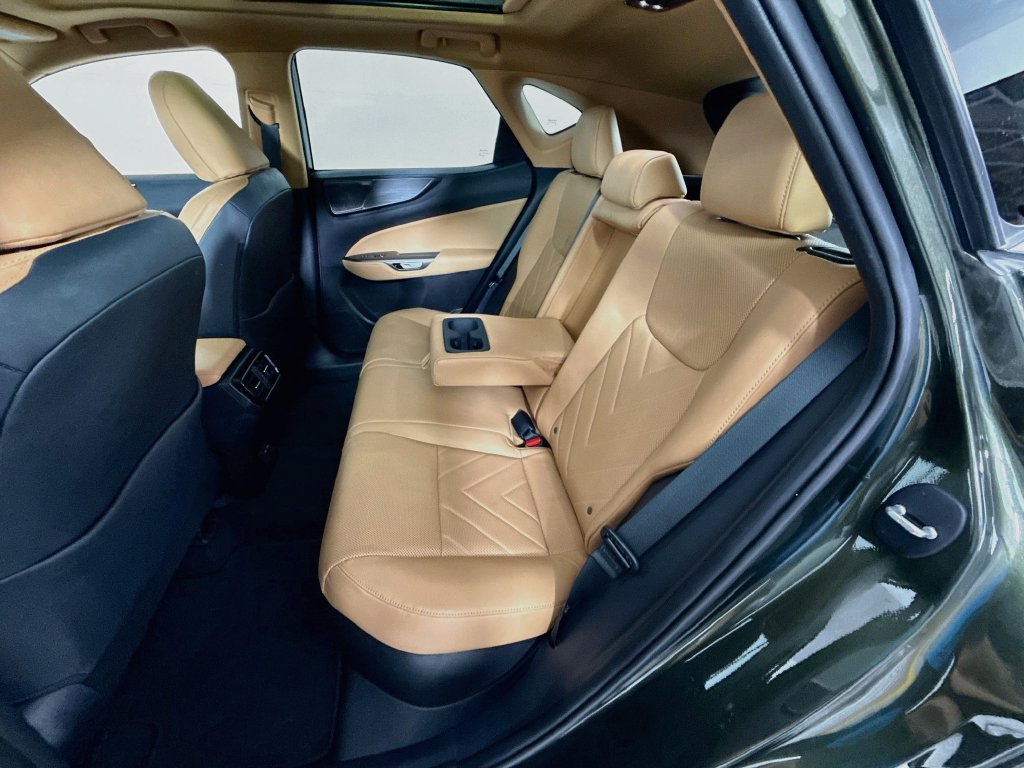 Certified 2025 Lexus NX 350h AWD w/ Accessory Package (Z2) image 26