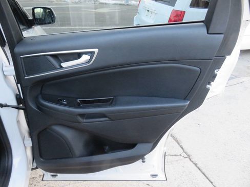 Used 2019 Ford Edge SEL w/ Equipment Group 201A image 30