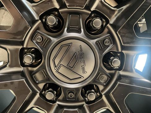New 2025 Toyota Tacoma SR5 AWD/4WD image 10
