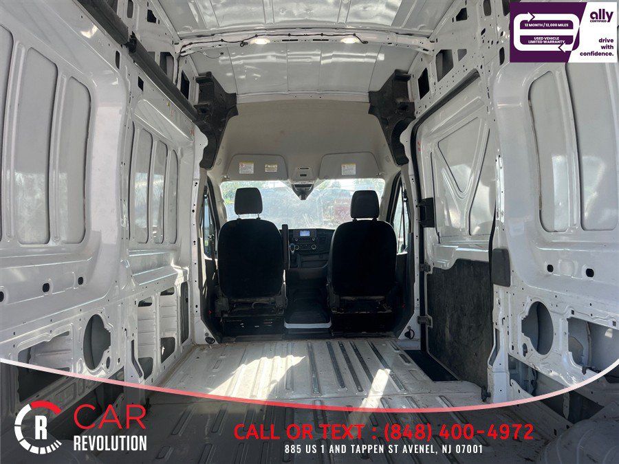 Used 2025 Ford Transit 250 148 High Roof RWD image 7