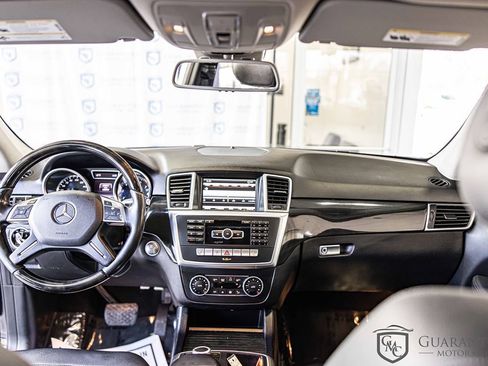 Used 2015 Mercedes-Benz ML 350 SUV image 35