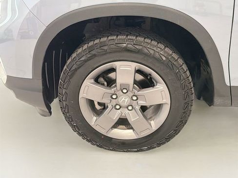 Used 2025 Honda Ridgeline TrailSport image 26