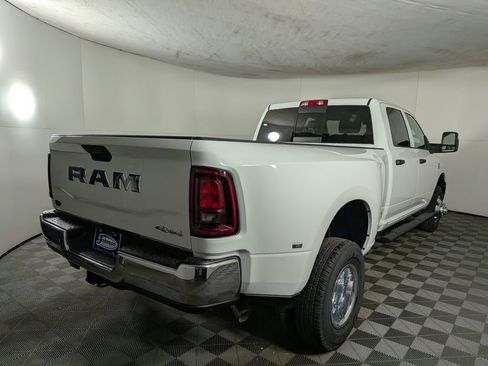 New 2026 RAM 3500 Tradesman AWD/4WD image 7
