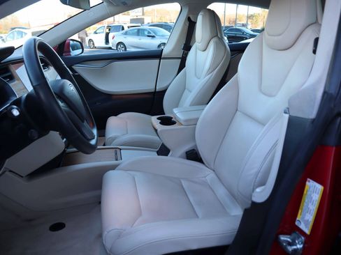 Used 2019 Tesla Model S Long Range image 2