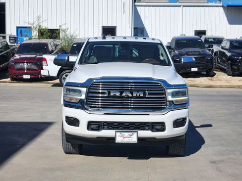 Used 2020 RAM 2500 Laramie image 6