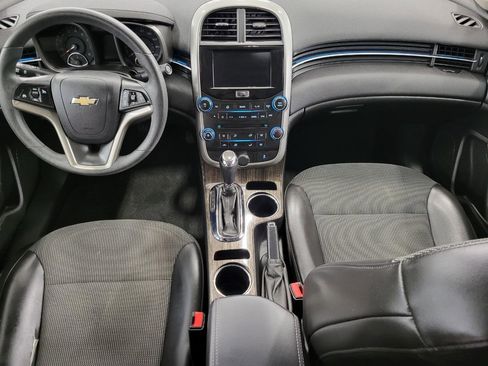 Used 2016 Chevrolet Malibu LT w/ Power Convenience Package image 6