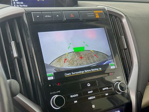 Used 2022 Subaru Ascent Touring AWD/4WD image 18