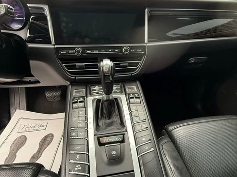 Used 2021 Porsche Macan S w/ Premium Package Plus image 14
