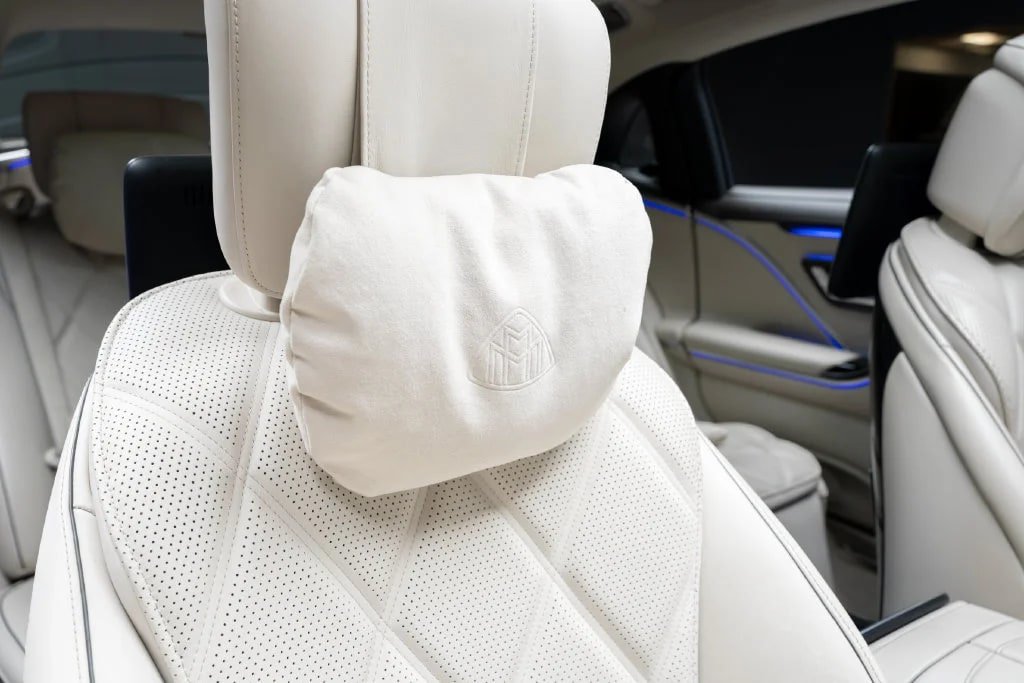 Used 2023 Mercedes-Benz Maybach S 580 4MATIC image 42