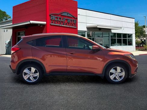 Used 2019 Honda HR-V EX image 6