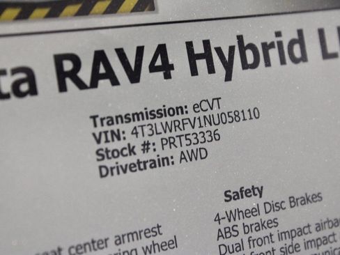 Used 2022 Toyota RAV4 LE image 36