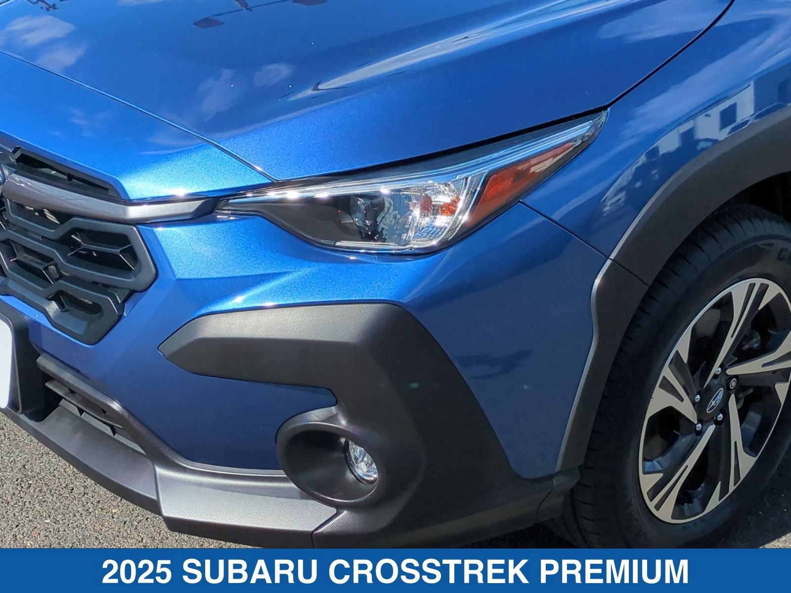 Certified 2025 Subaru Crosstrek 2.5i Premium AWD/4WD image 10