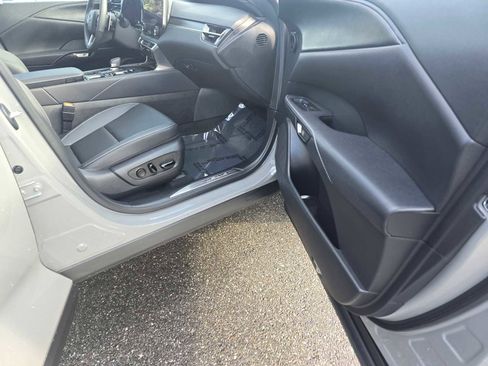 Certified 2026 Lexus RX 350h w/ Convenience Package image 10