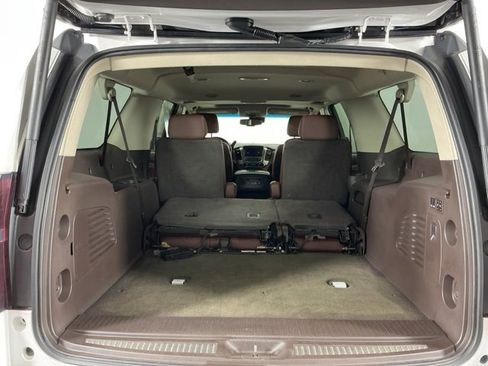 Used 2016 Chevrolet Suburban LTZ image 29