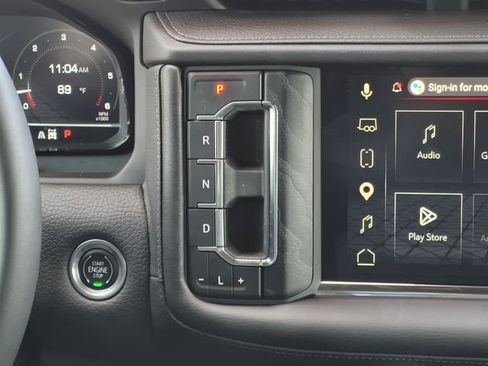 Used 2023 GMC Yukon Denali AWD/4WD image 19